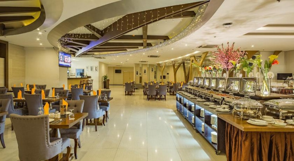 Golden Phoenix Hotel Manila